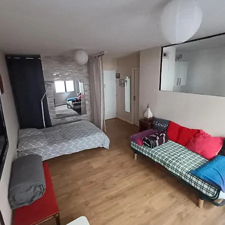 A Ferrand 31 M² Parking Inclus Apartment *